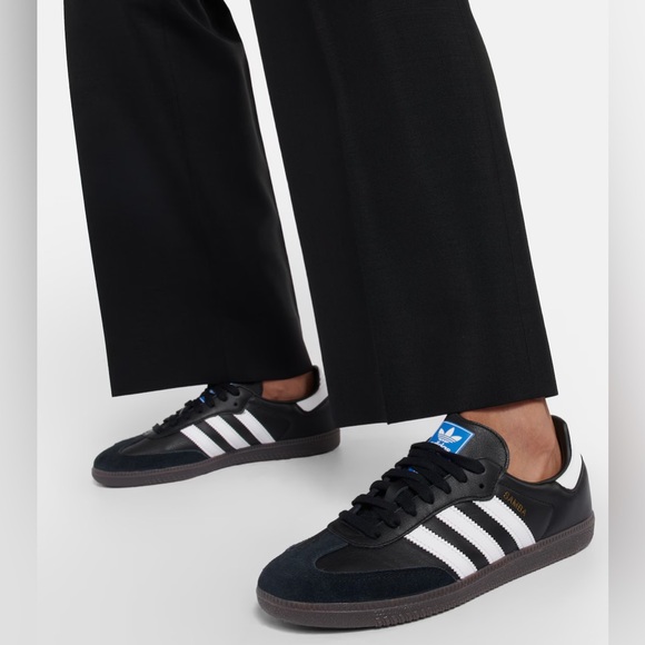 Adidas Women’s Black Samba Shoes - Picture 6 of 6